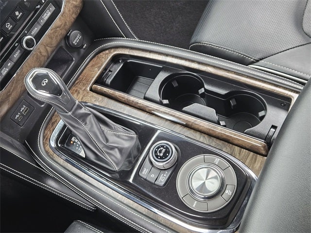 2021 INFINITI QX80 Premium Select