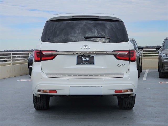 2021 INFINITI QX80 Premium Select