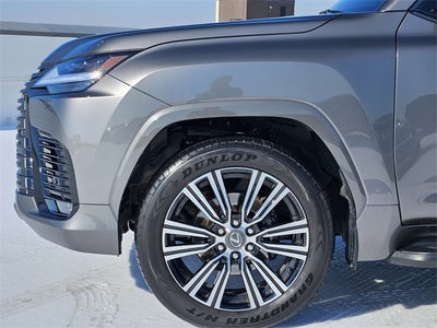 2025 Lexus LX 600 Luxury