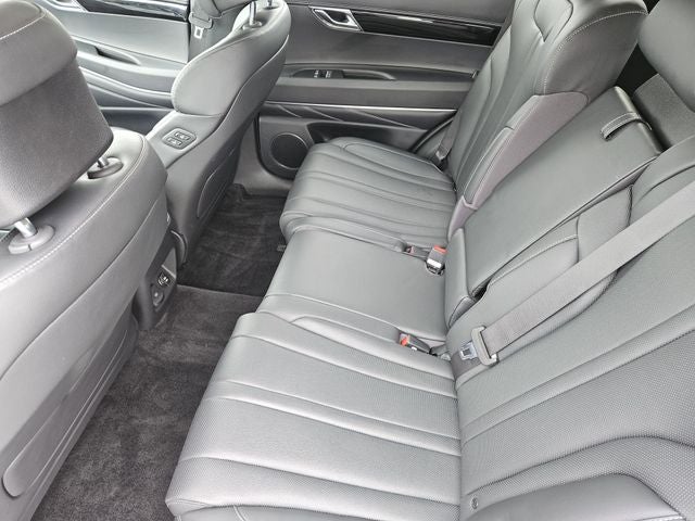 2025 Genesis GV80 2.5T