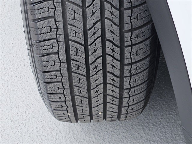 2020 Jaguar E-PACE Base