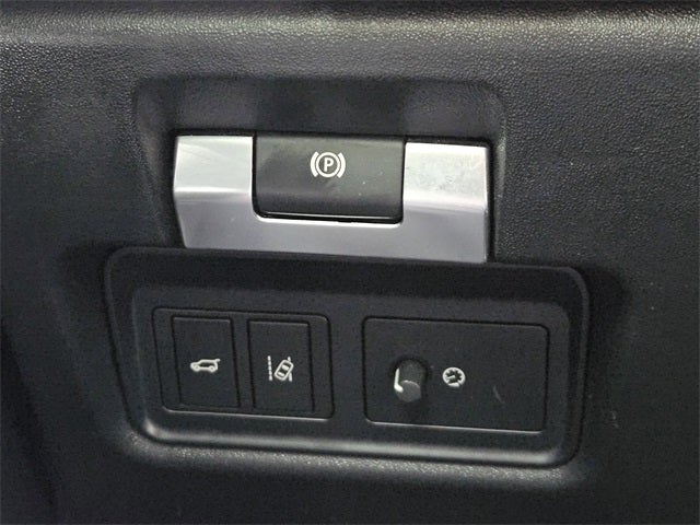 2020 Jaguar E-PACE Base