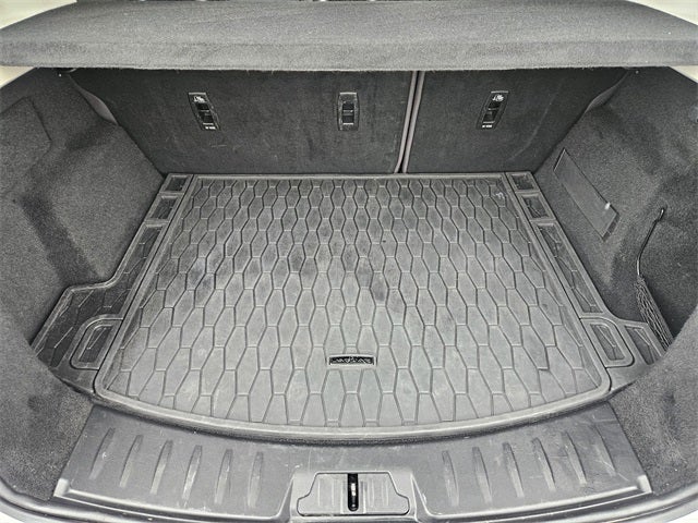 2020 Jaguar E-PACE Base