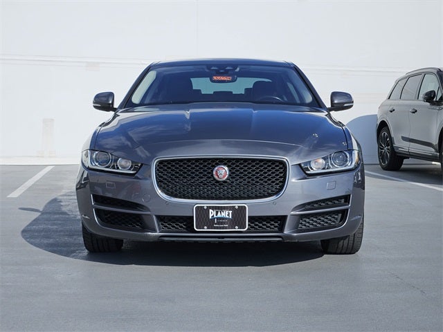 2019 Jaguar XE 25t Premium