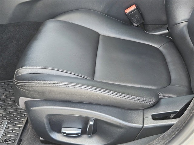 2019 Jaguar XE 25t Premium