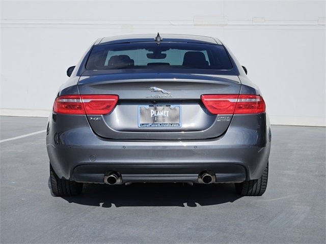 2019 Jaguar XE 25t Premium