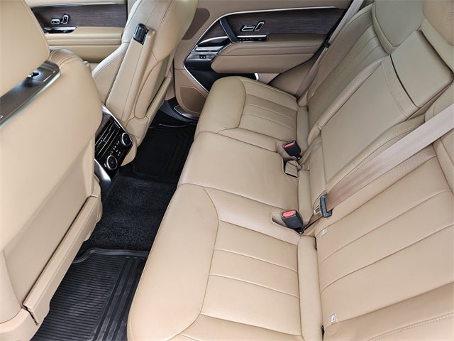 2023 Land Rover Range Rover SE