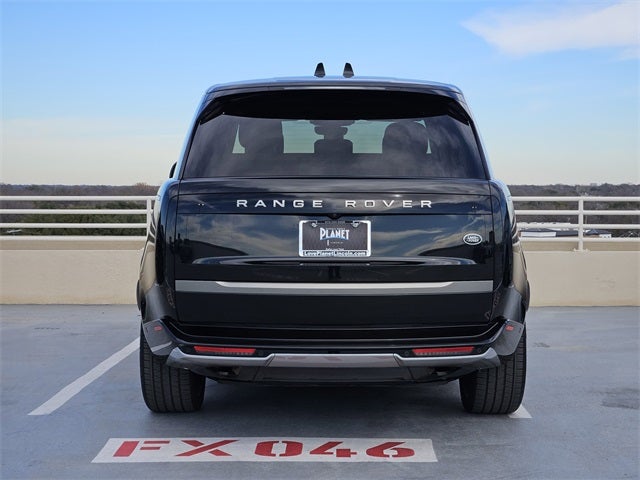 2023 Land Rover Range Rover SE