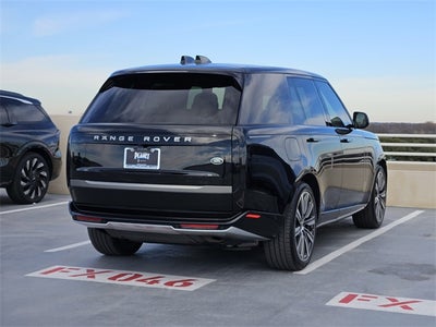 2023 Land Rover Range Rover SE