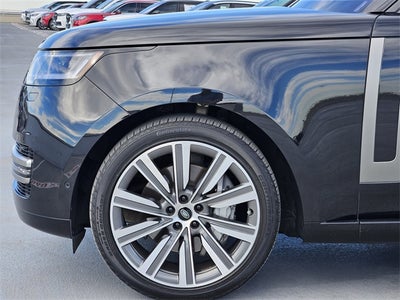 2023 Land Rover Range Rover SE