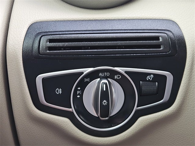 2021 Mercedes-Benz GLC GLC 300