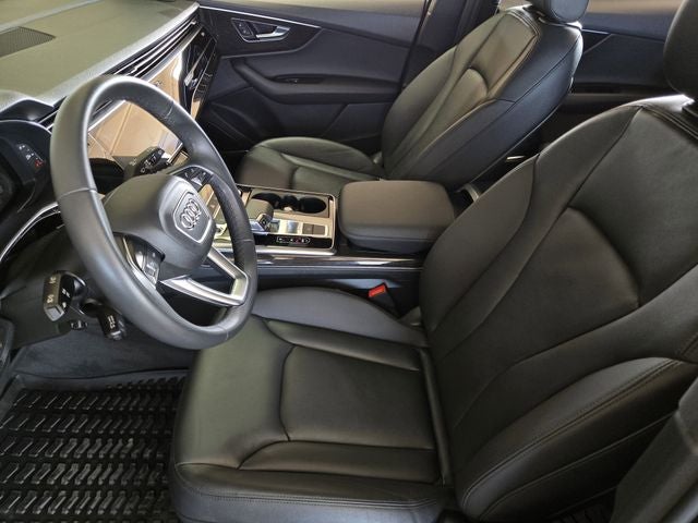 2021 Audi Q7 45 Premium Plus quattro