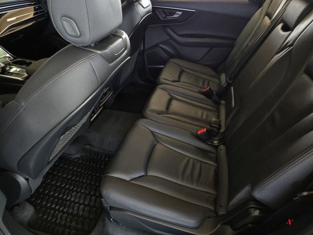 2021 Audi Q7 45 Premium Plus quattro
