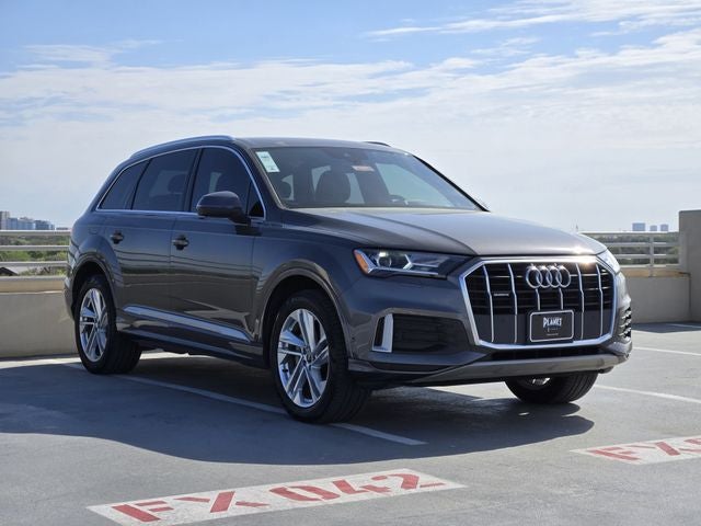 2021 Audi Q7 45 Premium Plus quattro