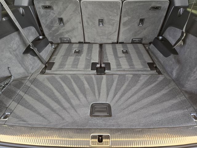 2021 Audi Q7 45 Premium Plus quattro