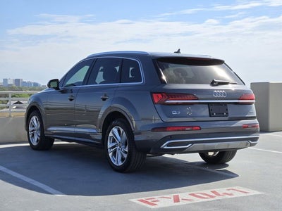 2021 Audi Q7 45 Premium Plus quattro