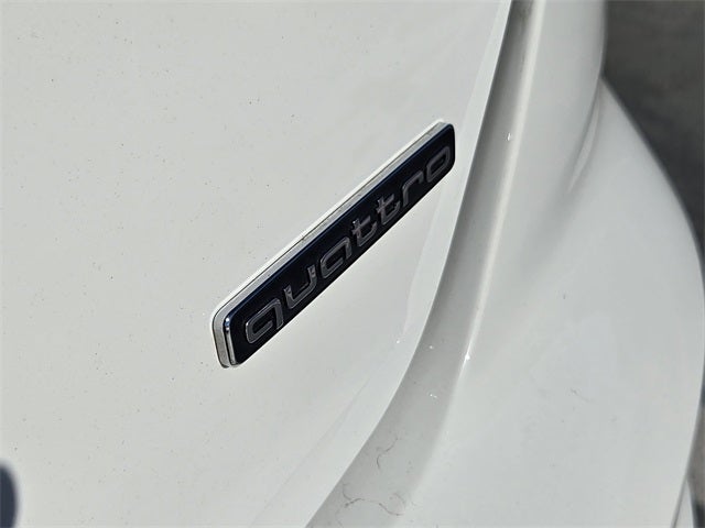 2023 Audi A4 45 S line Premium Plus quattro