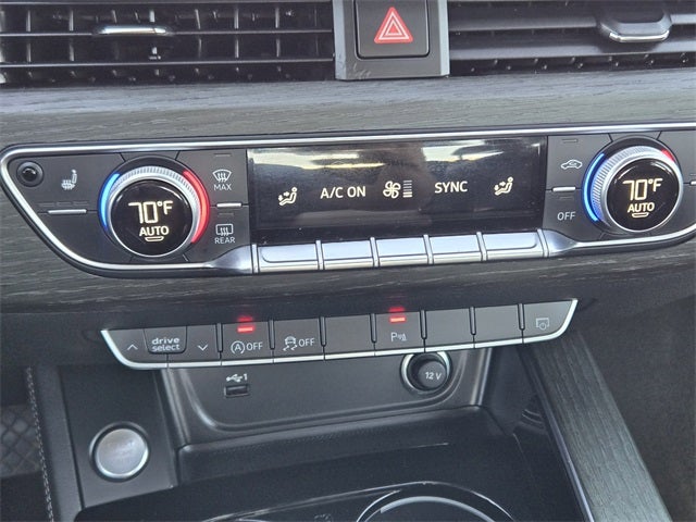 2023 Audi A4 45 S line Premium Plus quattro