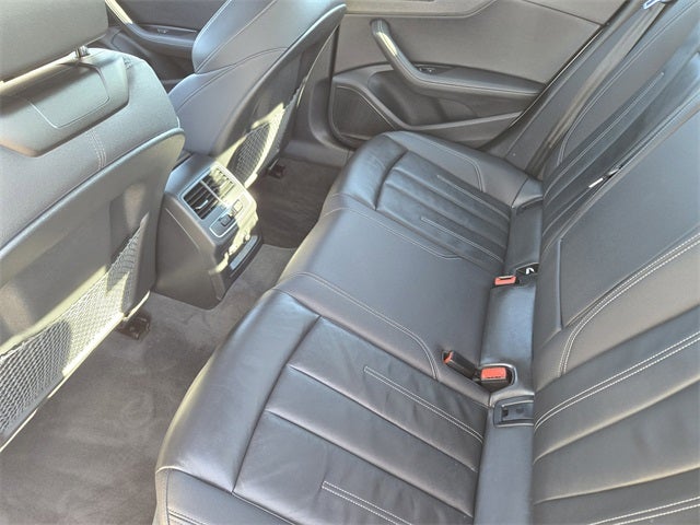 2023 Audi A4 45 S line Premium Plus quattro
