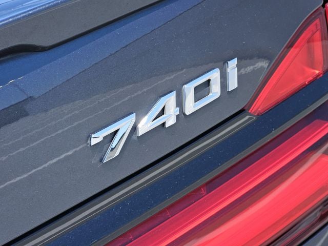 2019 BMW 7 Series 740i