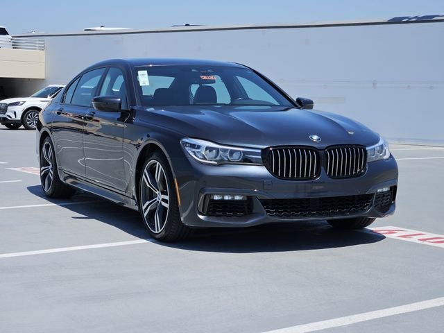 2019 BMW 7 Series 740i