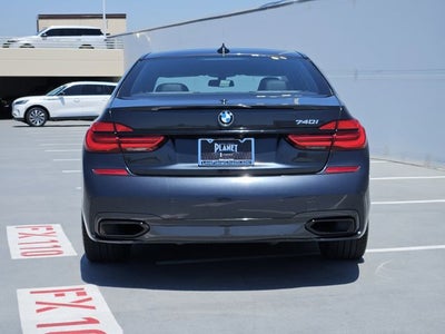 2019 BMW 7 Series 740i