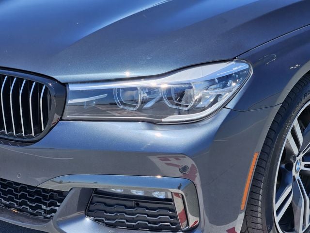2019 BMW 7 Series 740i
