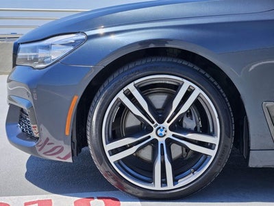 2019 BMW 7 Series 740i