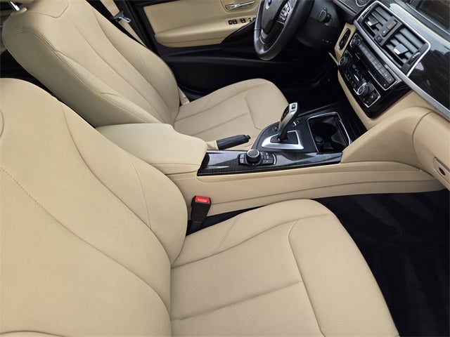 2017 BMW 3 Series 320i