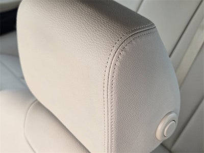 2017 BMW 3 Series 320i