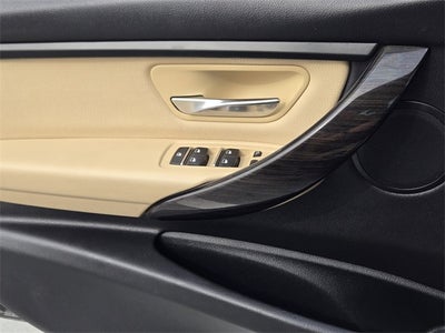 2017 BMW 3 Series 320i