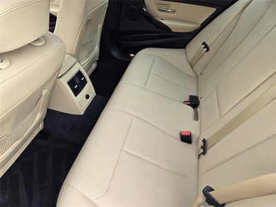 2017 BMW 3 Series 320i