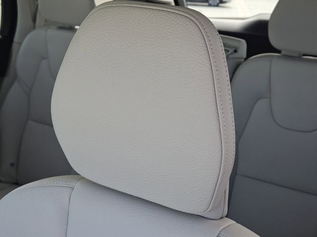 2025 Volvo XC90 Plug-In Hybrid T8 Plus 7 Passenger