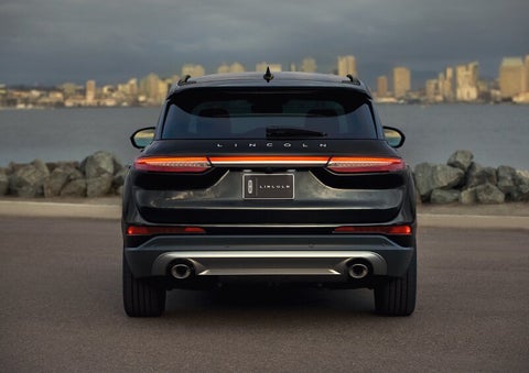 The rear lighting of the 2025 Lincoln Corsair® SUV spans the entire width of the vehicle. | Planet Lincoln Love Field in Dallas TX