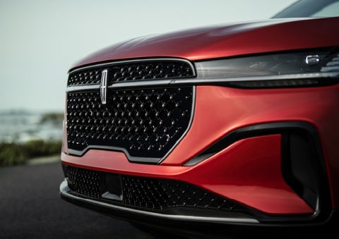The sleek grille of a 2026 Lincoln Nautilus® SUV with the available Jet Appearance Package makes a bold statement. | Planet Lincoln Love Field in Dallas TX