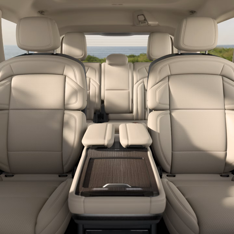 2027 Lincoln Navigator 2nd row interior